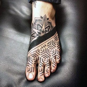 tatuajes en el pie para hombres|34 ideas de Tatuajes en el PIE de hombre/mujer。